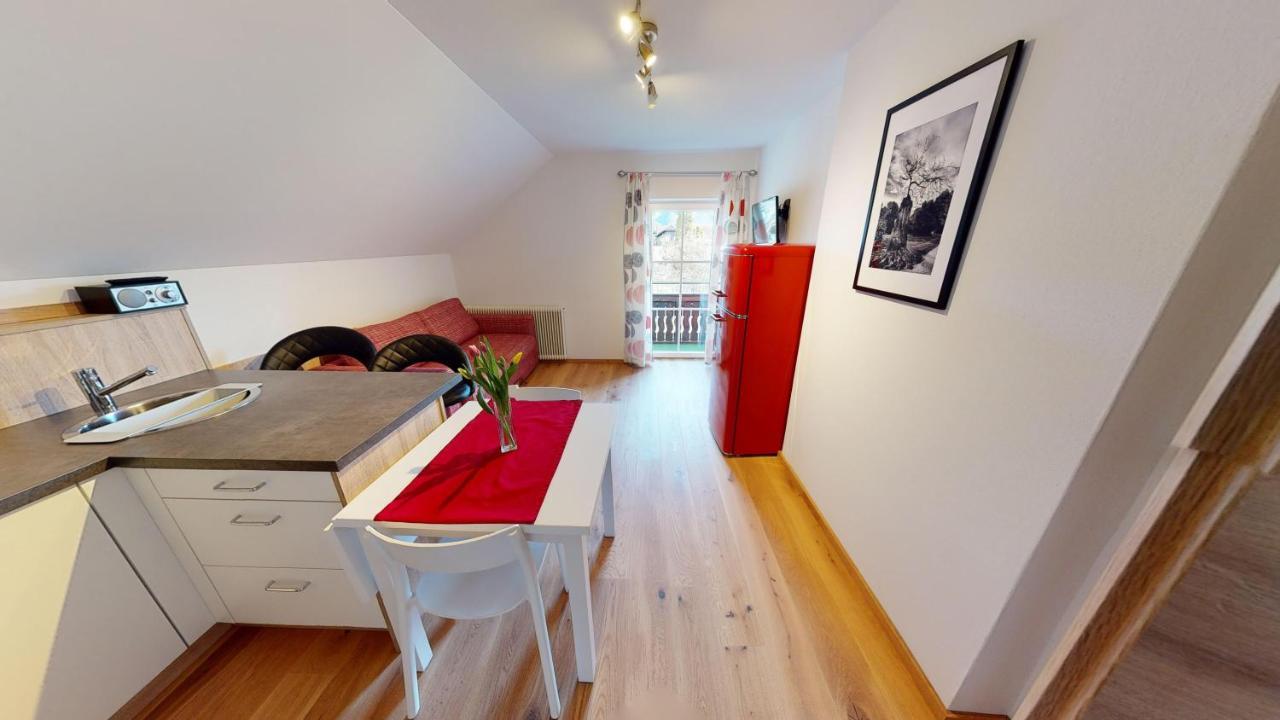 Apartementhaus Schoendorfer Strobl Exteriör bild