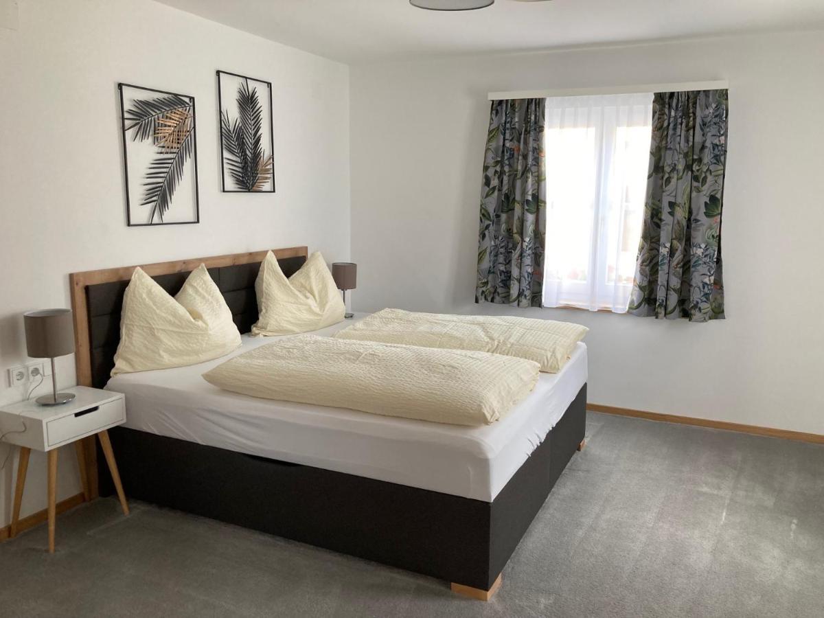 Apartementhaus Schoendorfer Strobl Exteriör bild